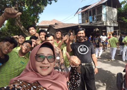 Dukung Penuh Tim Voli Putra Tanding, MAN 1 Bantul Datangkan Suporter