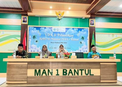 Kepala MAN 1 Bantul Buka Kegiatan Latihan Dasar Kepemimpinan dan Lantik Pengurus Rohis Al-Mumtaz