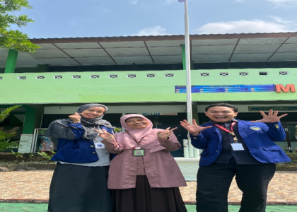 Penarikan Mahasiswa Program Kependidikan UNY di MAN 1 Bantul Berlangsung Hangat dan Penuh Kebersamaan