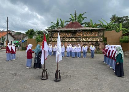 Tingkatkan Kapasitas, MAN 1 Bantul Gelar Diklat Gabungan Ekskul di Pulesari