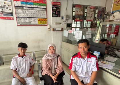 Monitoring Siswa PKL MAN 1 Bantul di AHASS Pakarti Kasihan Berjalan Lancar