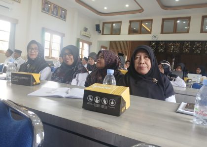 Kepala MAN 1 Bantul Aktif Ikuti Presentasi Komisi pada Pra Raker Dikmad Kanwil Kemenag DIY Hari Kedua