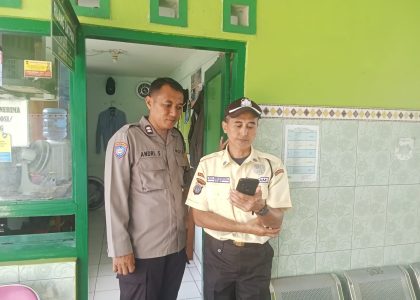 Sinergi Keamanan, Bhabinkamtibmas Sambangi MAN 1 Bantul