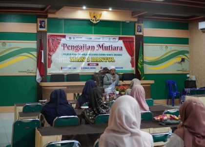 Pengajian Keluarga MAN 1 Bantul Pererat Ukhuwah dan Perkuat Nilai Keislaman