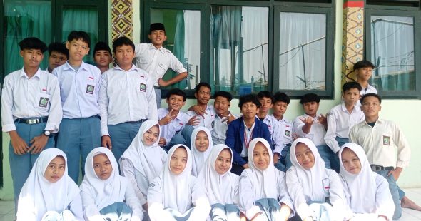 Pembelajaran Sejarah di Kelas X-E7 MAN 1 Bantul : Belajar tambah  Seru dengan Game ZepQuiz