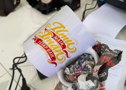 Pertama Kalinya, Desain Murid Multimedia MAN 1 Bantul Dicetak Menjadi Mug