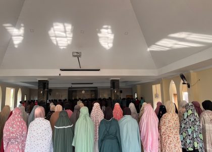 Bangun Karakter Religius, Siswa Kelas XI MAN 1 Bantul Rutin Laksanakan Salat Dhuha dan Pembacaan Asmaul Husna